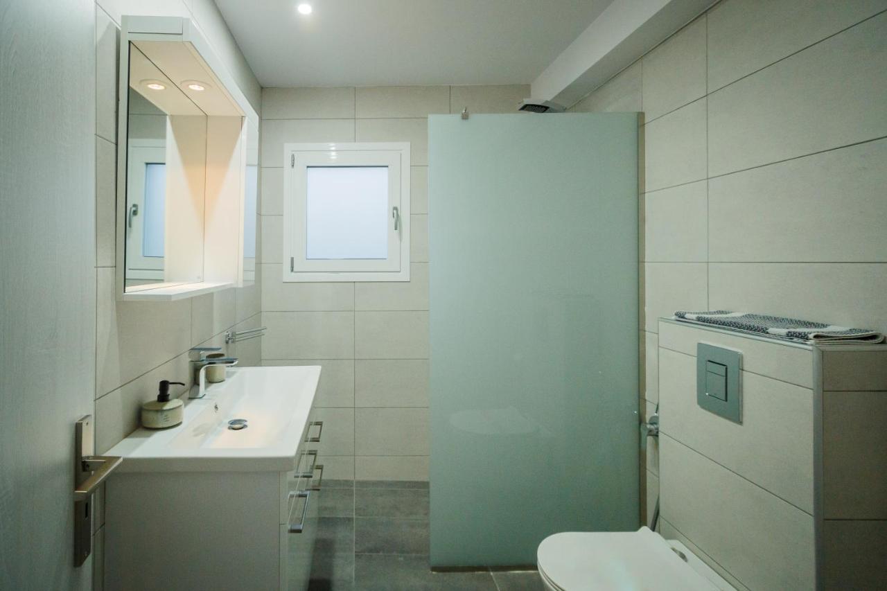 Boviana With Private Swimming Pool Vila