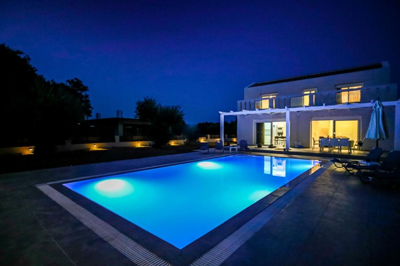 Boviana With Private Swimming Pool * Agios Sostis (Zakynthos)